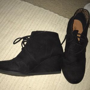 Boot Wedges Black - Women’s Size 8.5